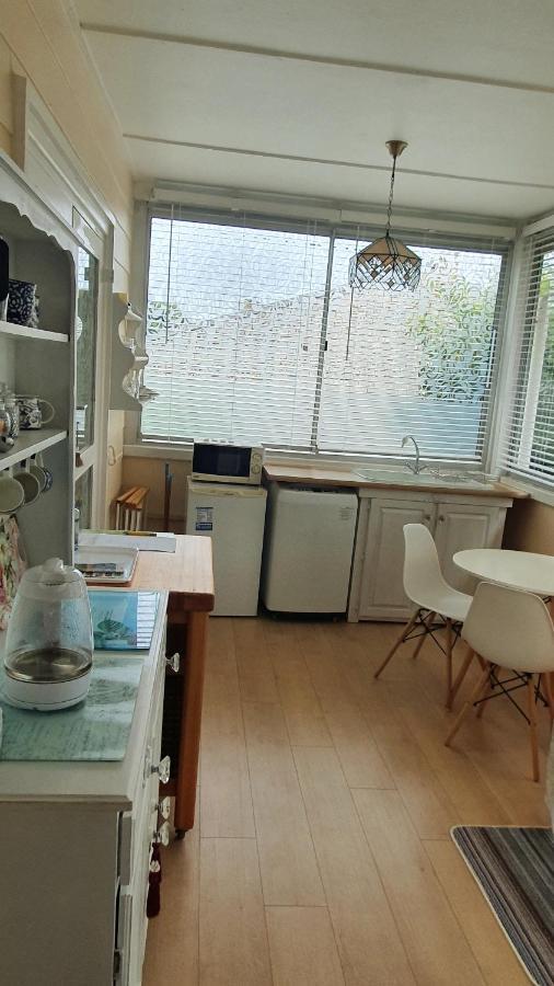 Belle Vue Guesthouse Херманус Экстерьер фото